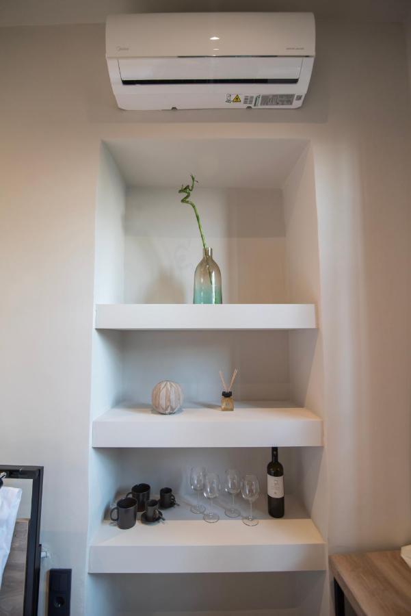 Acron Apartment *